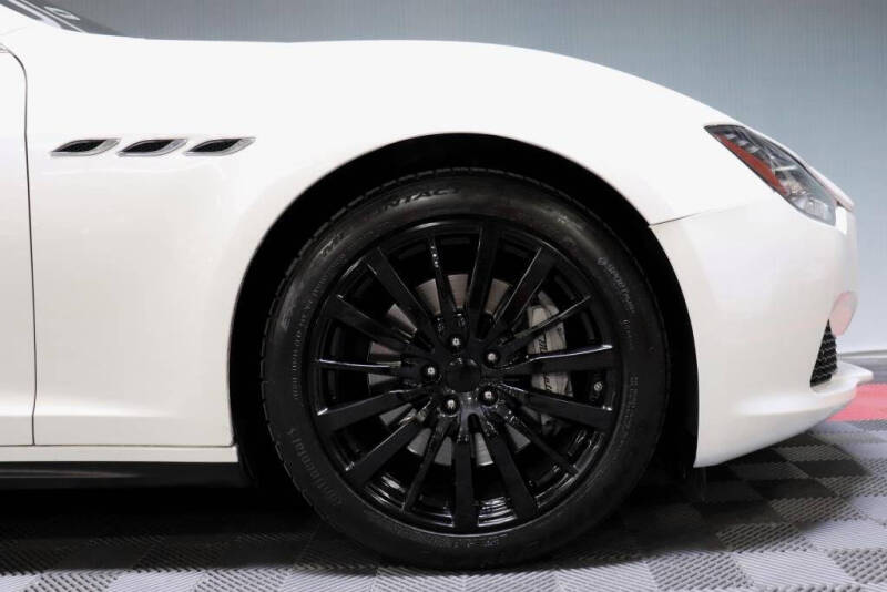 2016 Maserati Ghibli