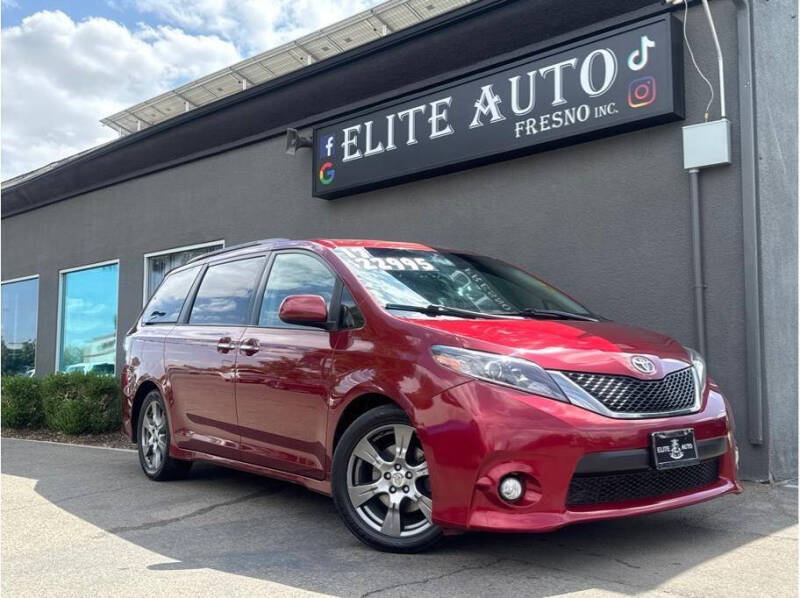 2017 Toyota Sienna SE Premium 8-Passenger