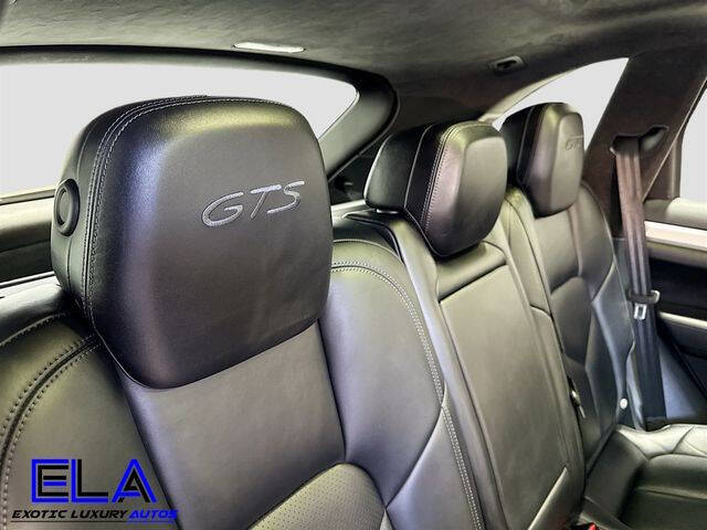 2016 Porsche Cayenne GTS