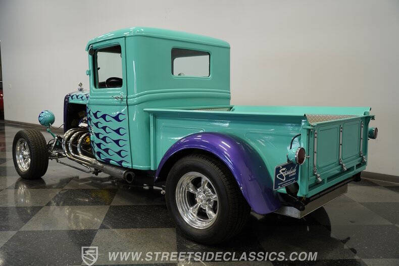 1932 Ford F-100