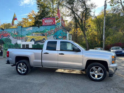 2015 Chevrolet Silverado 1500 for sale at SHOWCASE MOTORS LLC in Pittsburgh PA