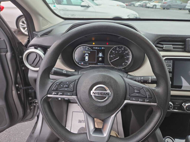 2021 Nissan Versa SV