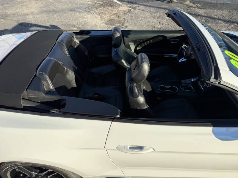 2020 Ford Mustang EcoBoost Premium