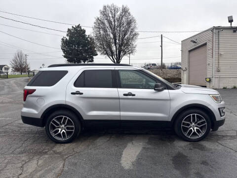 2017 Ford Explorer Sport
