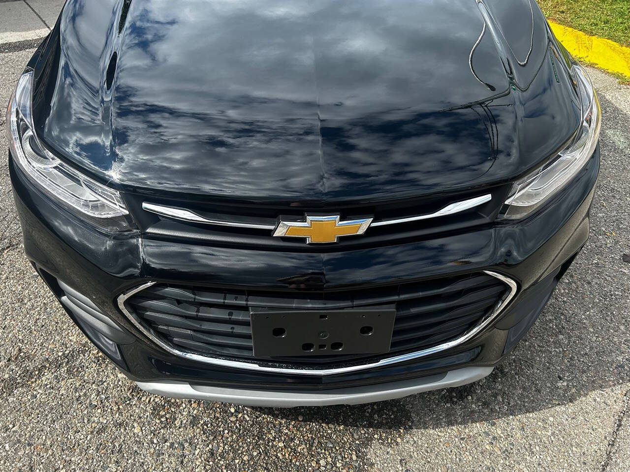 2020 Chevrolet Trax for sale at ONE PRICE AUTO in Mount Clemens, MI