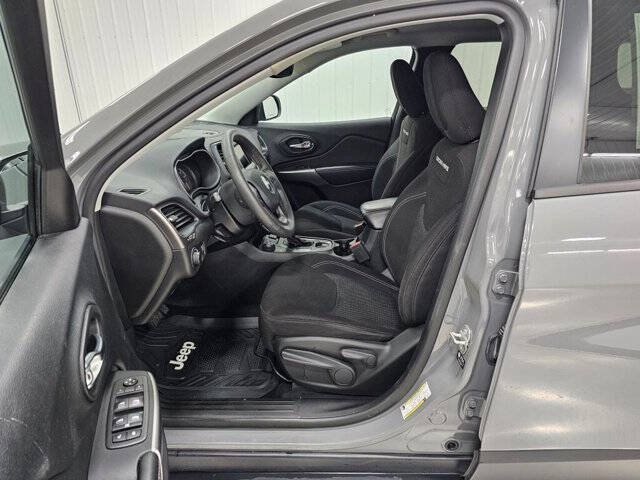 2021 Jeep Cherokee Freedom