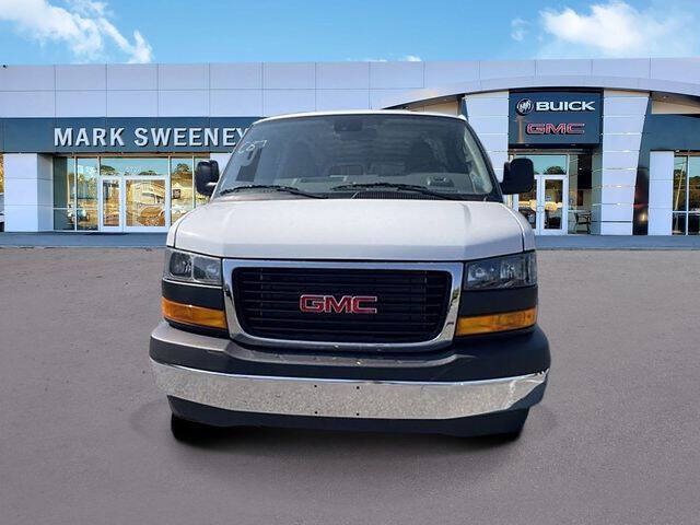 2025 GMC Savana 2500