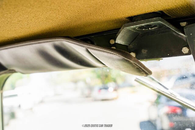 2008 AM General Hummer