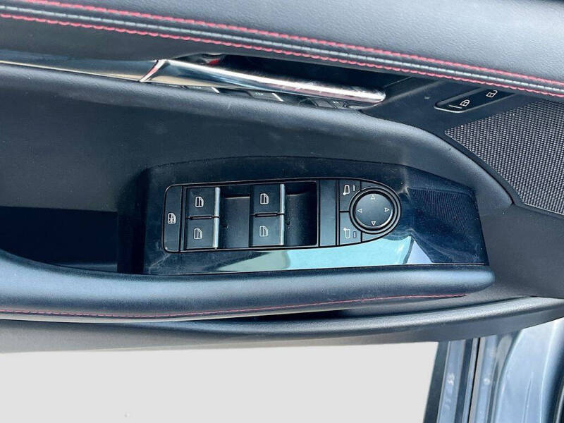 2025 Mazda Mazda3 Hatchback 2.5 S Carbon Edition