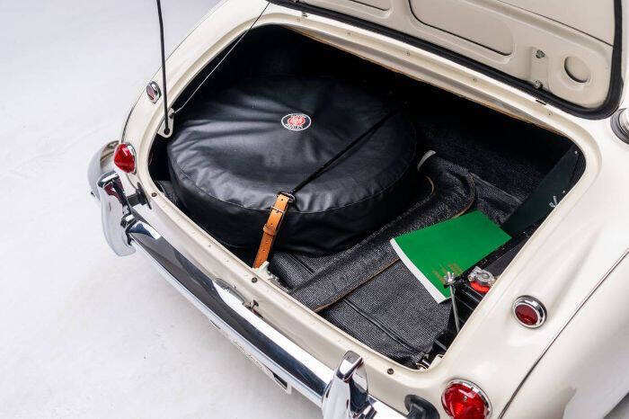 1965 Austin-Healey 3000 MKIII