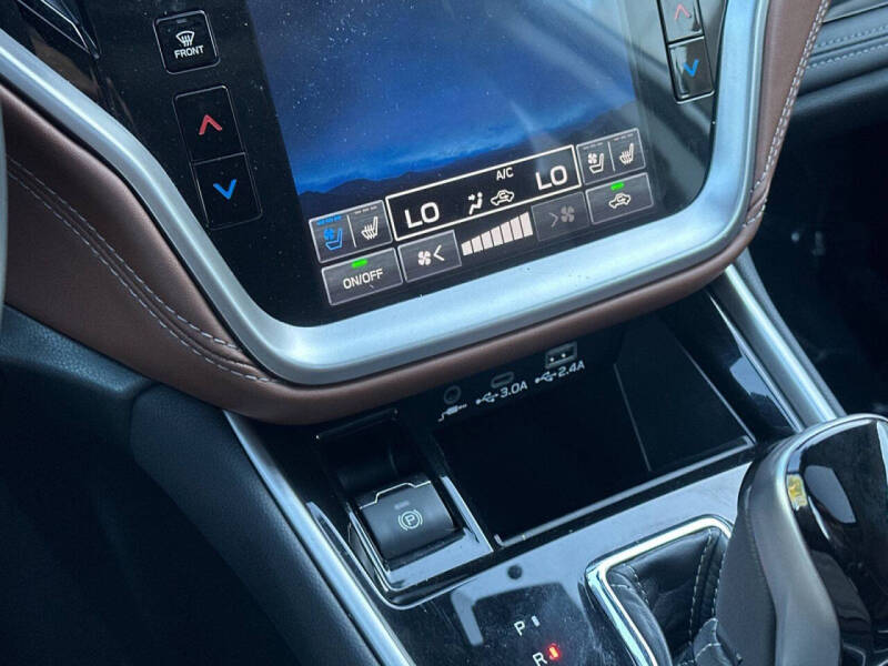 2025 Subaru Outback Touring XT
