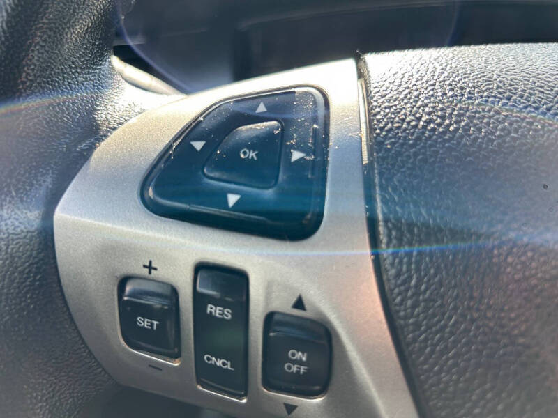 2019 Ford Taurus SEL