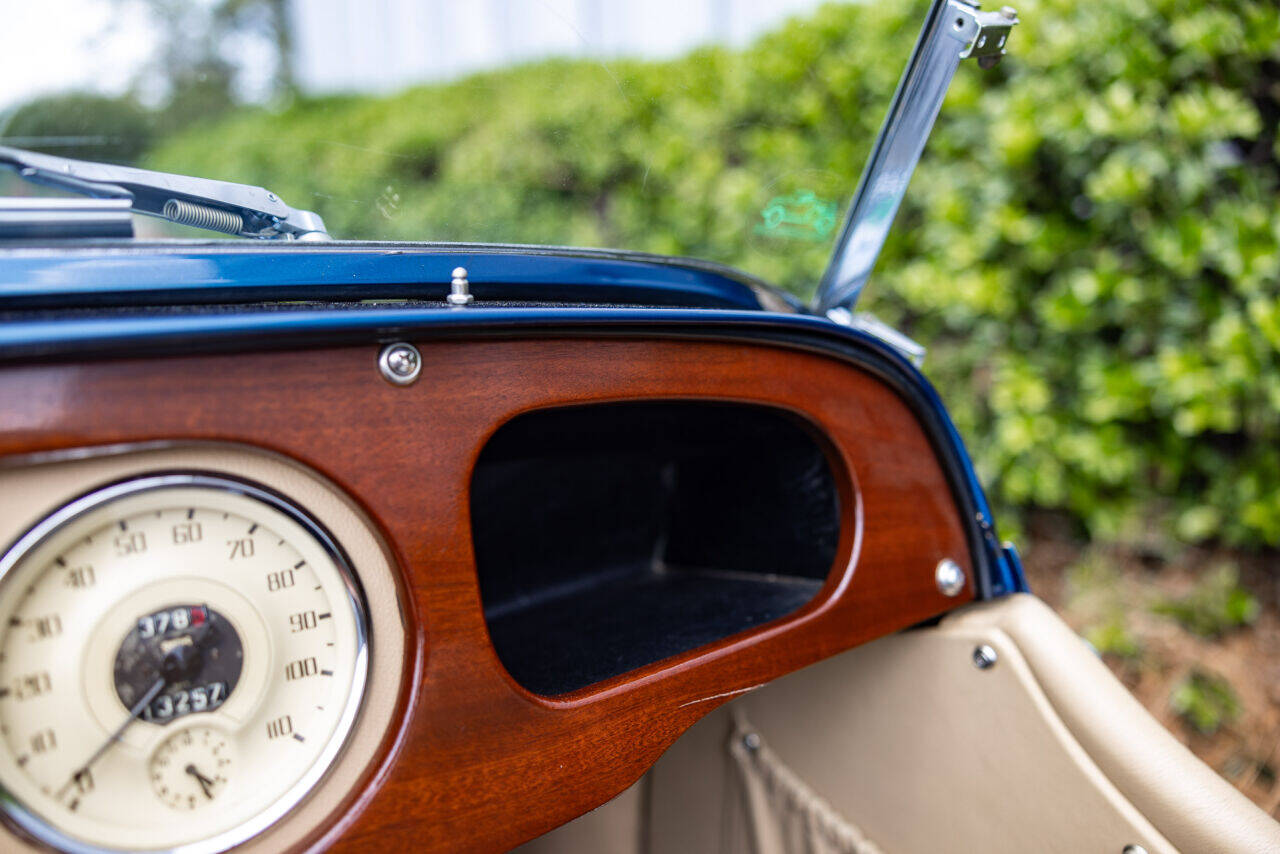 1957 Morgan Plus 4 23