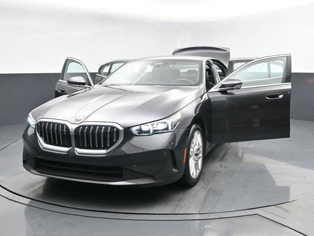 2025 BMW 5 Series 540i xDrive