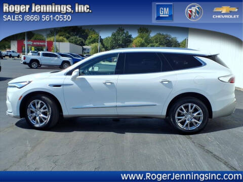 2022 Buick Enclave Essence