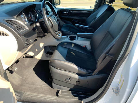 2020 Dodge Grand Caravan SXT