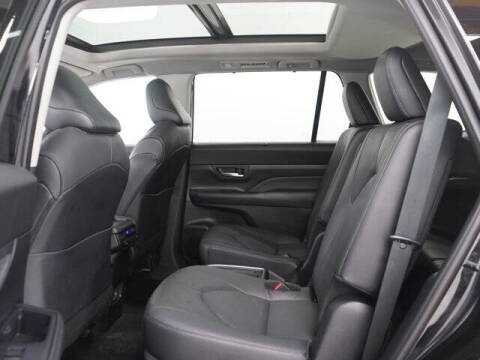 2025 Toyota Grand Highlander Platinum