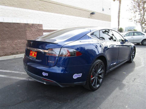 2015 Tesla Model S P85D