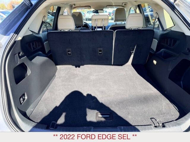 2022 Ford Edge SEL