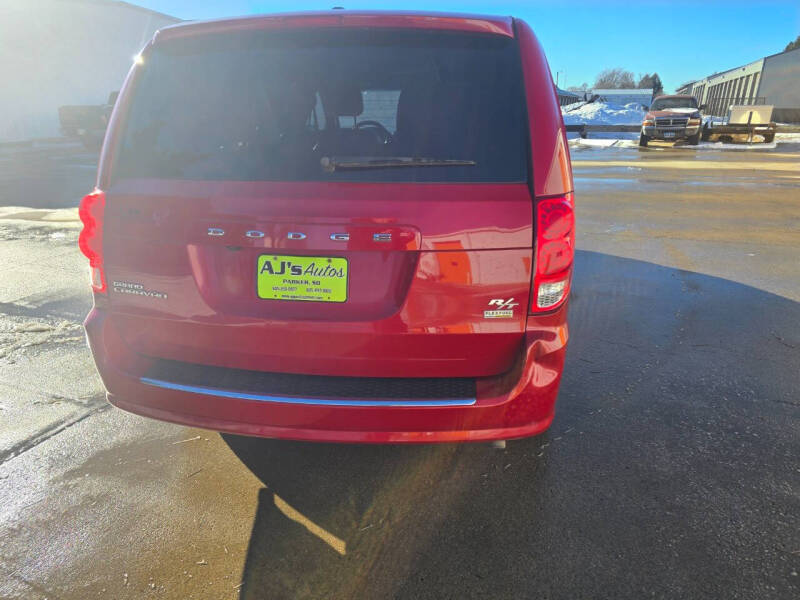 2015 Dodge Grand Caravan R/T