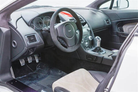 2011 Aston Martin V12 Vantage