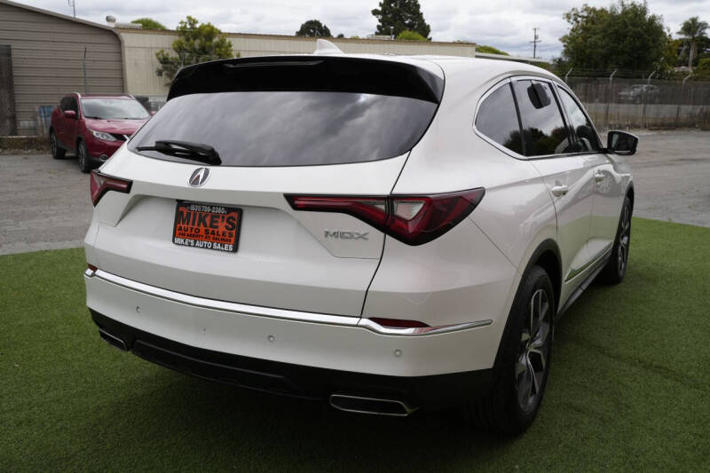 2023 Acura MDX w/Tech