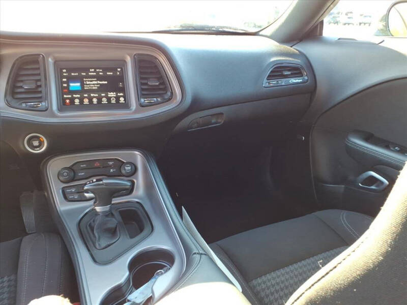 2023 Dodge Challenger SXT