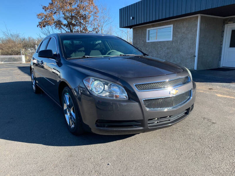 2010 Chevrolet Malibu for sale at Atkins Auto Sales in Morristown TN