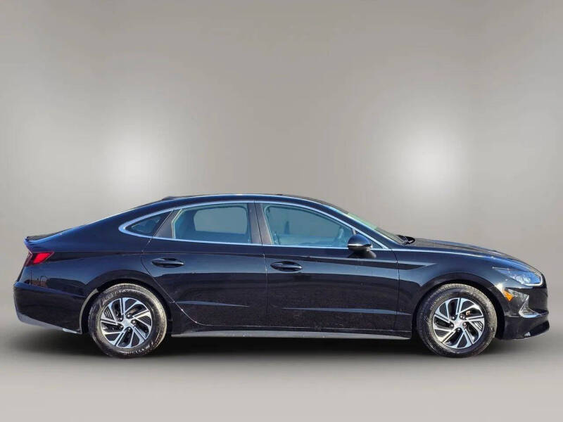 2022 Hyundai Sonata Hybrid Blue