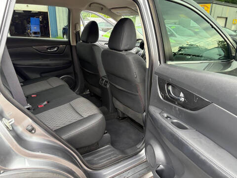 2018 Nissan Rogue SV