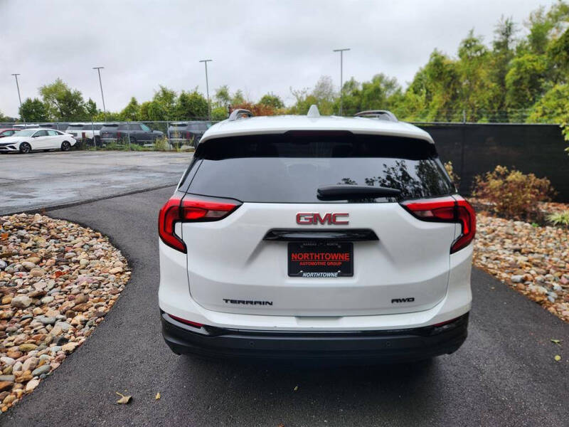 2020 GMC Terrain SLT