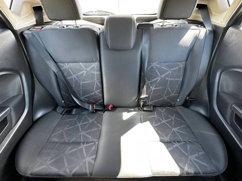 2013 Ford Fiesta SE