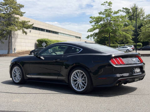 2017 Ford Mustang EcoBoost Premium