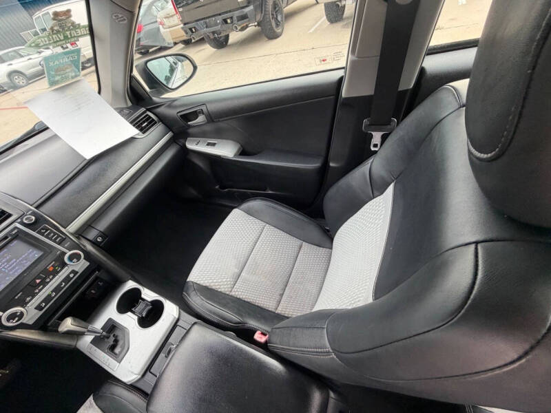 2012 Toyota Camry SE