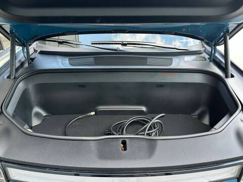 2022 Rivian R1T Adventure