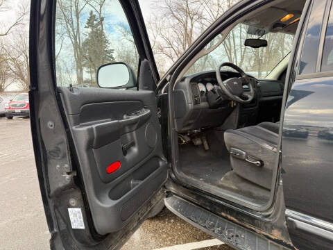 2004 Dodge Ram 1500 SLT