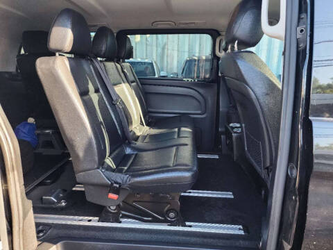 2020 Mercedes-Benz Metris Passenger