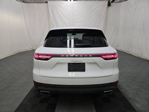 2023 Porsche Cayenne