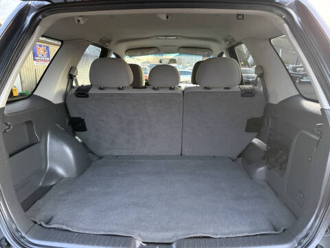 2005 Ford Escape XLT