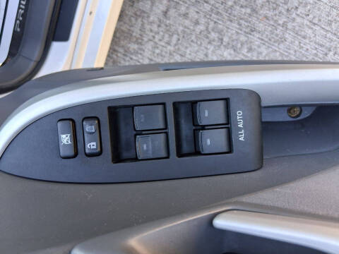 2011 Toyota Prius Three