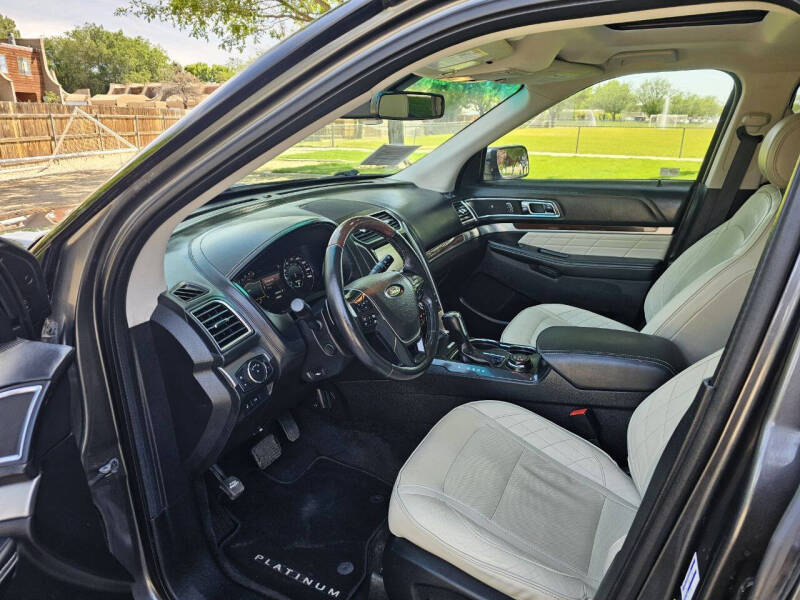 2016 Ford Explorer Platinum