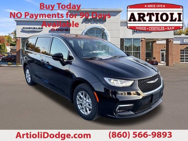 2026 Chrysler Pacifica Select