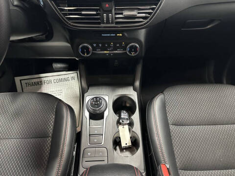 2025 Ford Escape ST-Line