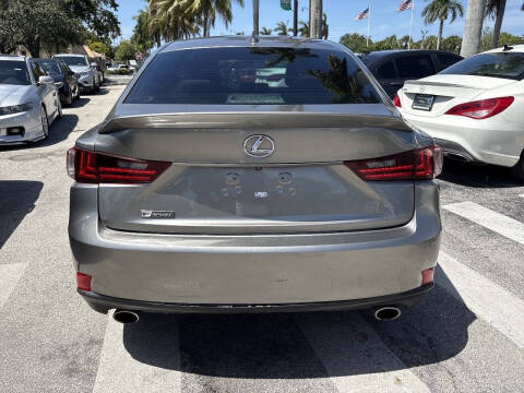 2016 Lexus IS 200t