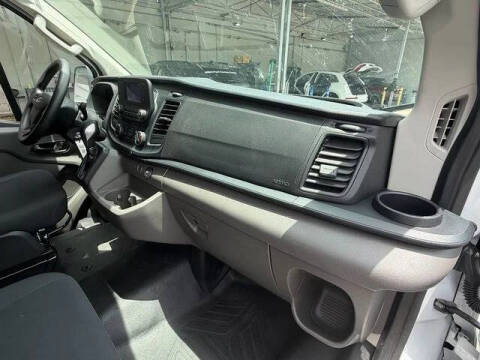 2025 Ford Transit