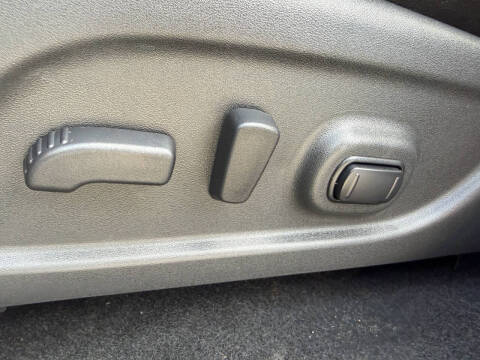 2014 Nissan Pathfinder SL