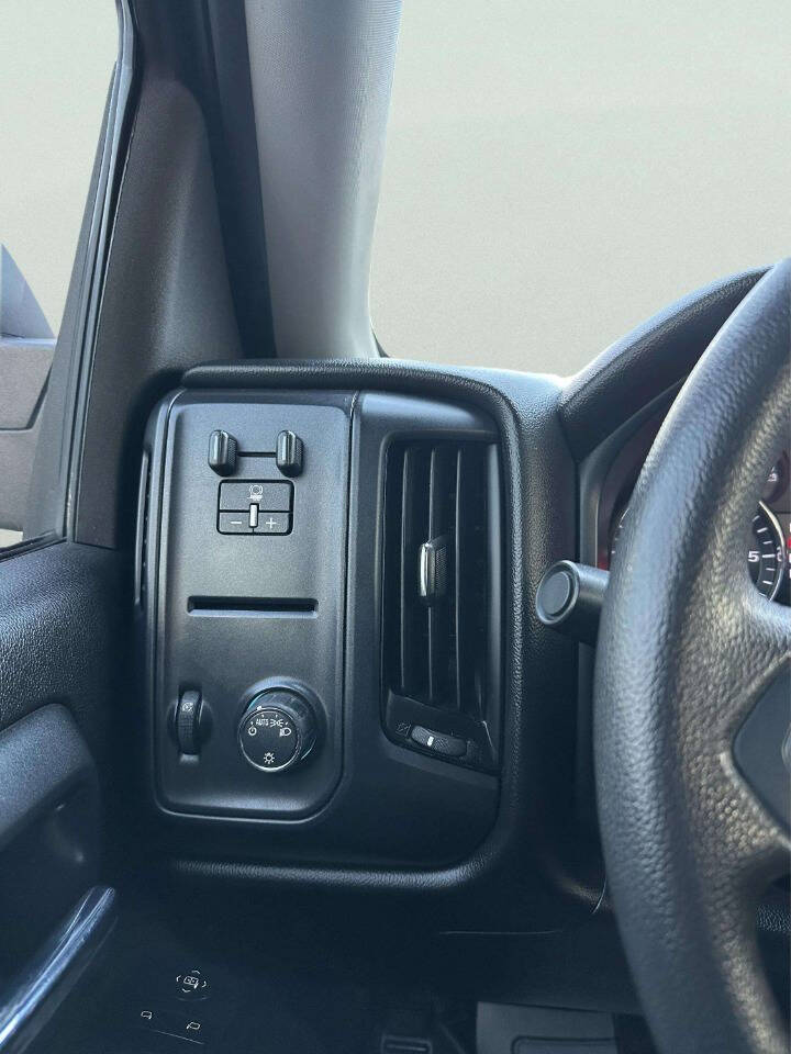 ChevroletSilverado 150025