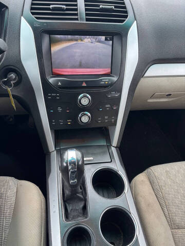 2011 Ford Explorer XLT