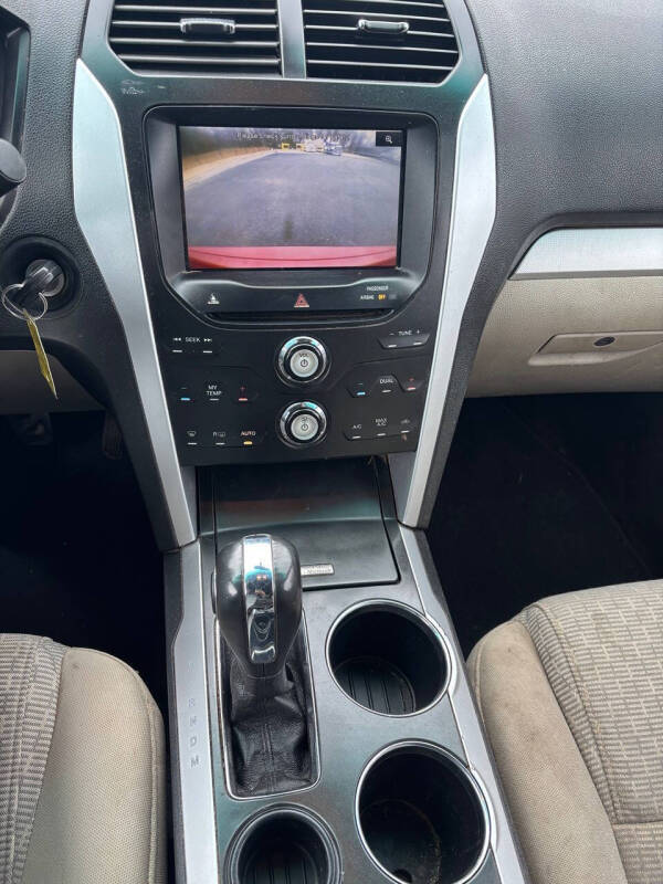 2011 Ford Explorer XLT