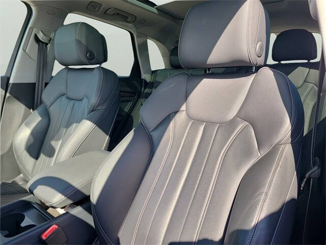 2024 Audi Q5 quattro S line Prem Plus 45 TFSI